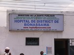 Partec  l´Hpital de District de Bonassama