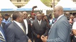 Visite du stand AGC par les Ministres: cliquer pour aggrandir