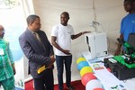 Prsentation des innovations Technologiques de Santec au Dlgu Rgional de la Sant Publique pour le Littoral et sa suite: cliquer pour aggrandir